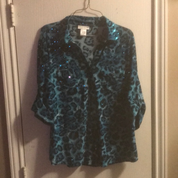 Button down blouse - Picture 1 of 2